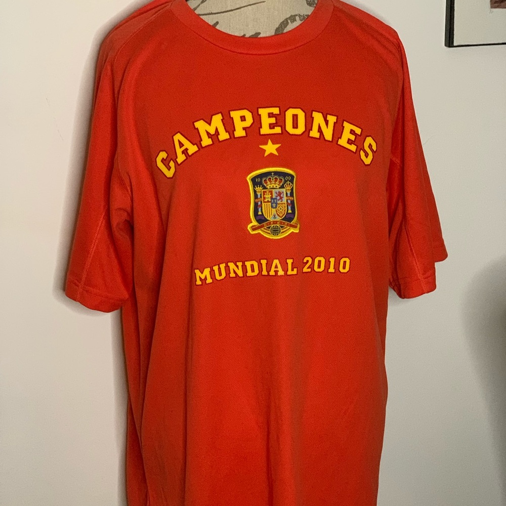 Campeones tee shirt